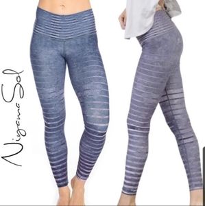 Niyama sol stripped leggings